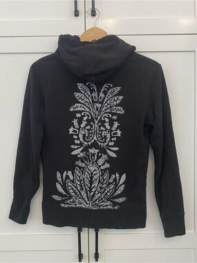 The North Face Black Zip-Up Hoodie with Grey Botanical Back Print Size Medium